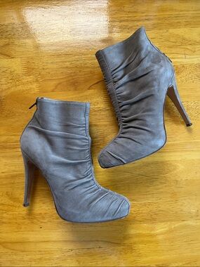 BRIAN ATWOOD Women's Taupe Ruched High Heel Ankle Boots